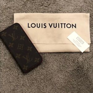 iPhone 7 Louis Vuitton Folio Phone Case